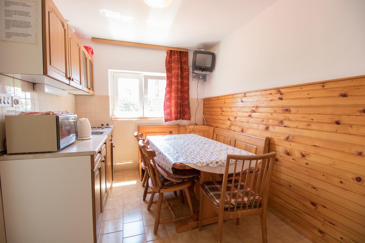 Apartments Josip By The Sea Novi Vinodolski Esterno foto