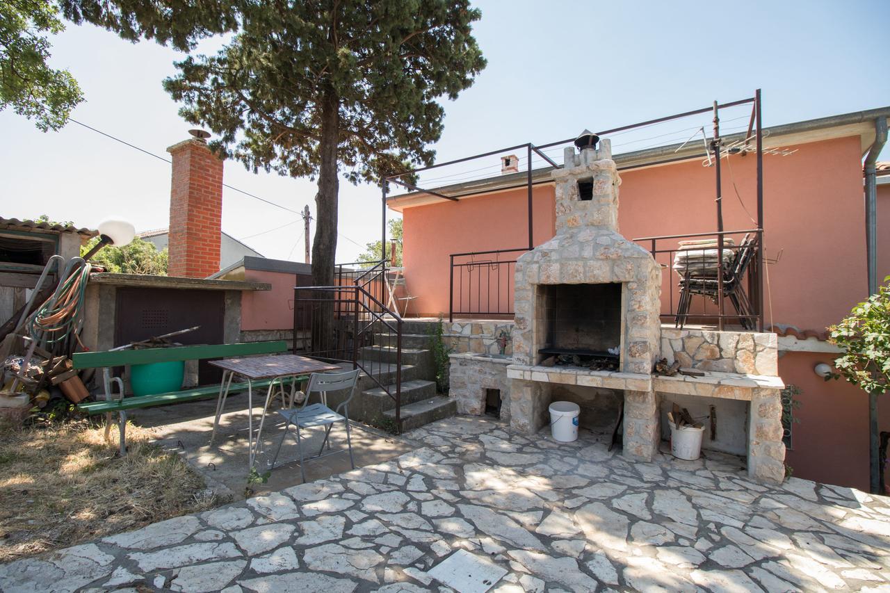 Apartments Josip By The Sea Novi Vinodolski Esterno foto