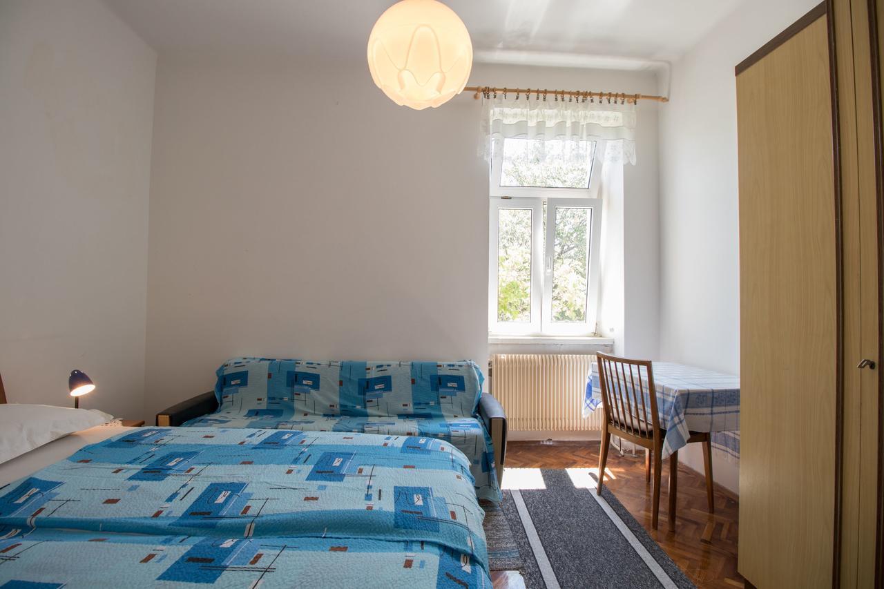 Apartments Josip By The Sea Novi Vinodolski Esterno foto