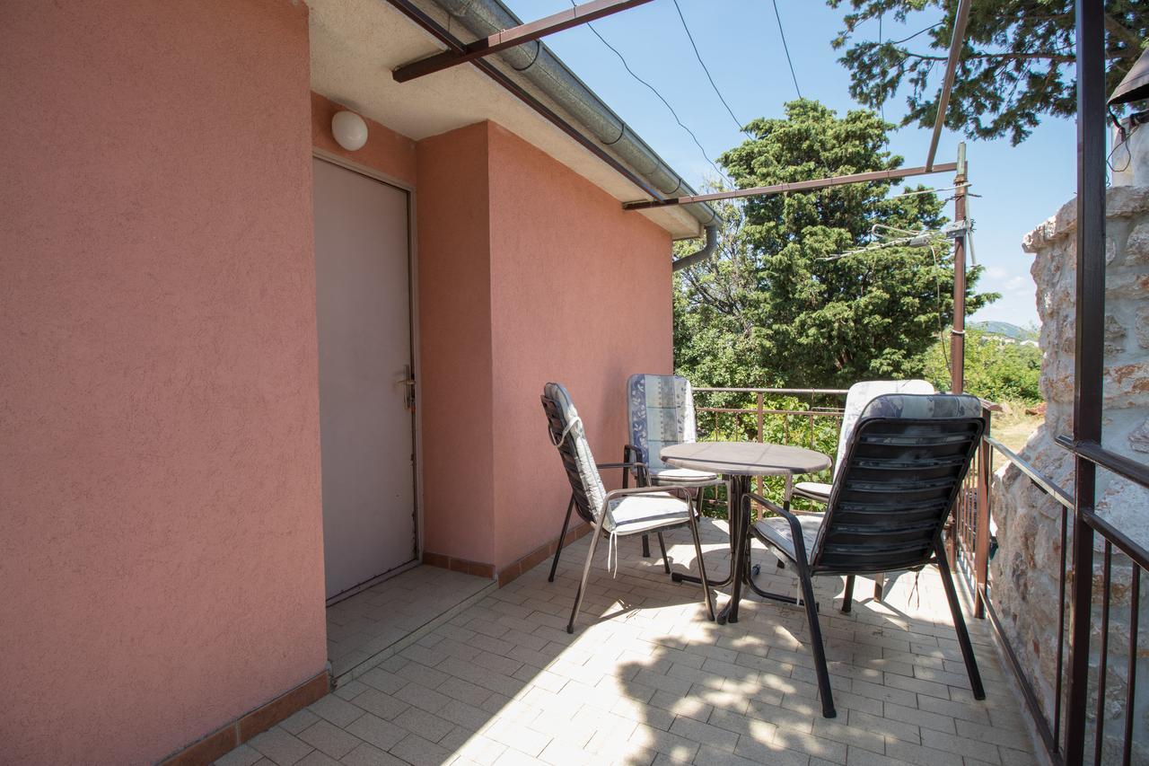Apartments Josip By The Sea Novi Vinodolski Esterno foto