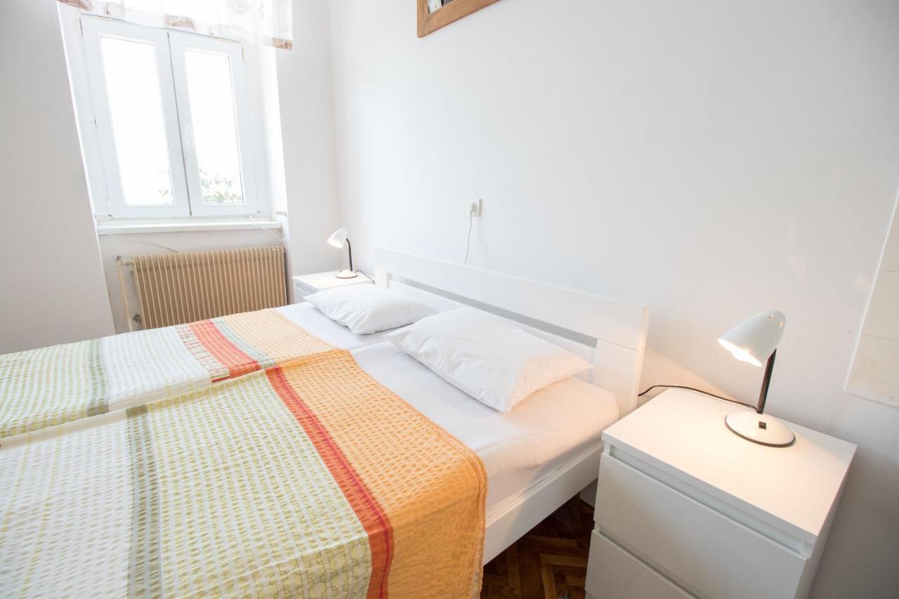 Apartments Josip By The Sea Novi Vinodolski Esterno foto